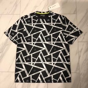 NWT Men’s Calvin Klein T-Shirt